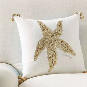 2 Pottery Barn Lilly Pulitzer Seeing Stars Pillow